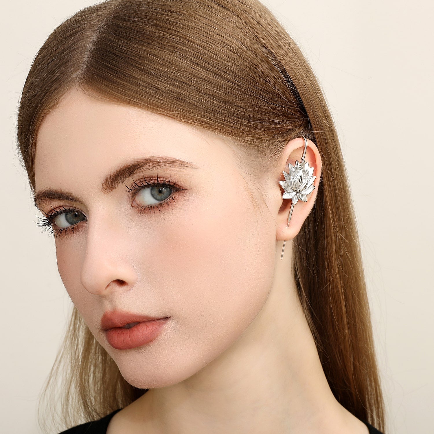 LOTUS BLOOM-LOTUS ÇİÇEĞİ